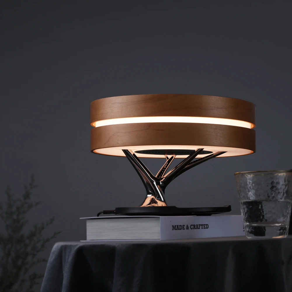 ที่ชาร์จแบบไร้สายโคมไฟและลำโพง - Smart Electronics Gadgets For Home บทวิจารณ์และราคา